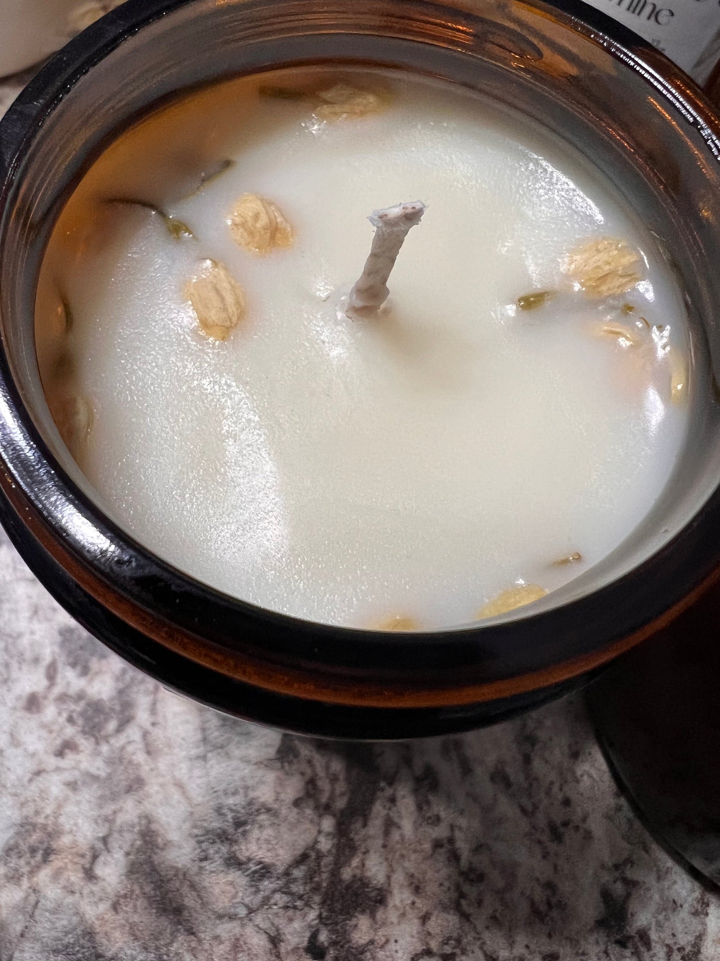 Honeysuckle & Jasmine 100% Soy Wax Candle